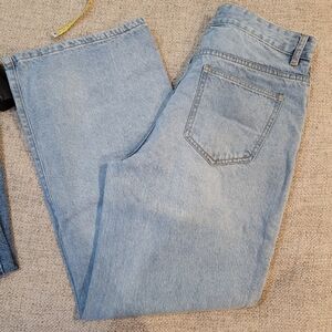 NWOT High-rise baggy jeans
